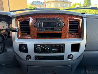 Dodge RAM 5,7 hemi 4x4 - 16