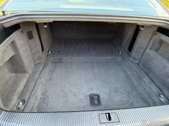 AUDI S8 5.2 V10 2008 - 16