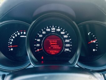 Kia Cee’d SW, 1.6 GDI 99kw, najeto 20.300km - 16