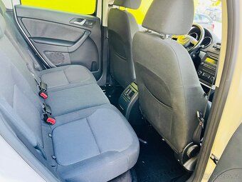 ŠKODA YETI  1.8 TSI 118 kW BENZÍN EXPERIENCE 4x4 KUŽE, TAŽNÉ - 16