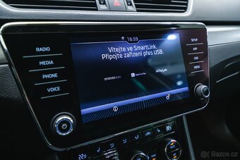 Škoda Superb 2019 2.0TSI 200kW Canton, tažné, kůže - 16
