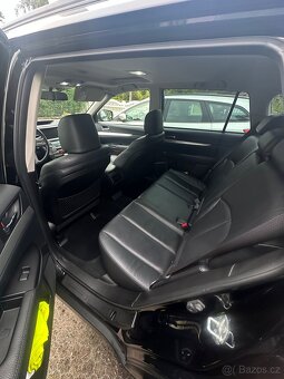 Subaru Outback 2.0D 4x4, panorama, kůže, výbava, TOP stav - 16