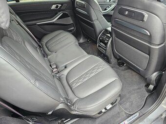 BMW X7, xDrive40i - 16
