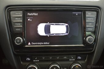 Škoda Octavia 1,6 TDI,STYLE,PANO,NAVI,Bi-xen - 16
