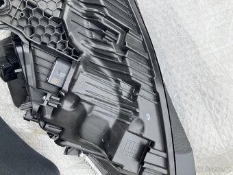 predni svetlo vw touareg 18-23 prave pravy 082 - 16