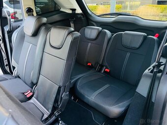 Ford Grand C-MAX 2.0TDCi MANUÁL SERVISKA 7MÍST TITANIUM - 16