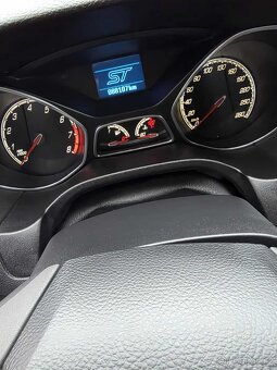 Ford Focus ST 2.0L 184kw, 88000km - 16