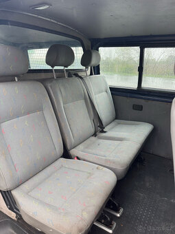 Volkswagen Transporter T5 6 míst, tažné - 16