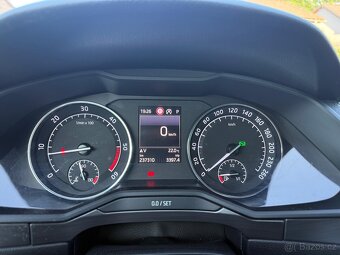 Škoda Superb III 2.0 TDI 110 kw DSG STYLE - 16