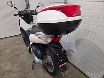 Honda SH 125i - 16