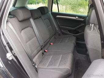 VW Passat B8 1,4 TSI Kombi, r.v. 03/2015, najeto jen 125tkm - 16