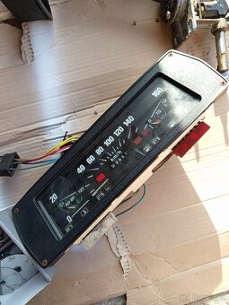 Prodám náhradní díly škoda 120l - 16