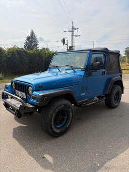 Jeep Wrangler 4.0 L6 automat - 16