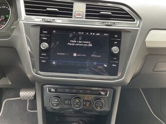 Volkswagen Tiguan 2.0 TDi R line DSG - 16