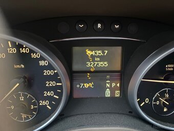 Mercedes-Benz GL 320 CDI - 16