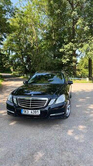 Mercedes-Benz E220 - 16