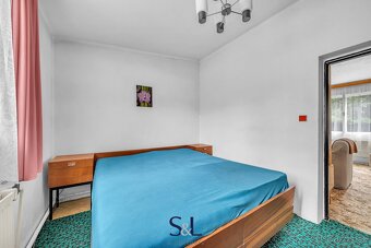 Nabízím k prodeji rodinný dům určený ke kompletní rekonstruk - 16