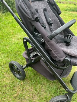 Kočárek maxi cosi - set - 16