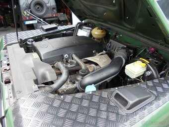Land Rover Defender 2,5 TD5 - 90 kW - 16