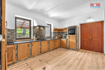 Prodej rodinného domu, 344 m², Mostek - 16