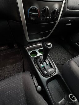 Mitsubishi space star 2004 - 16