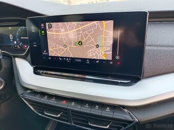 Škoda Octavia 4 Combi 2.0TDI 110kW DSG Webasto Matrix HUD - 16