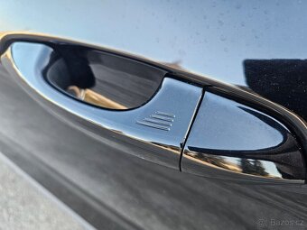 Ford Mustang 3.7L - 16