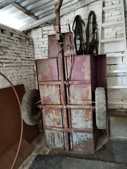 Kovový vozík - 16