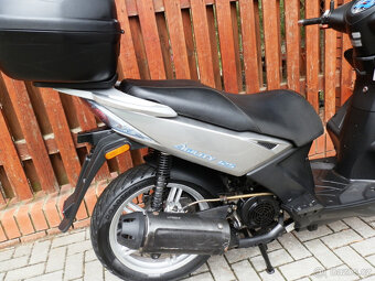 Kymco Agility City 125 - 16