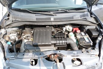 Suzuki Swift 1.3i 4x4 - 16
