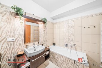 Prodej, byty/3+kk, 91 m2, V Bezinkách 1077/1, 32600 Plzeň, P - 16
