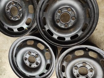 185/65 R15 M+S - ZIMNÍ pneu - VYSOKÝ VZOREK - 8mm - 4ks - 16