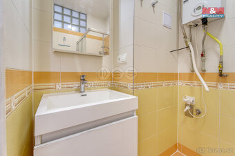 Prodej bytu 3+1, 77 m², Plzeň, ul. Částkova - 16
