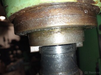 Frezka Hermle FW800, nastrojarksa frezka - 16