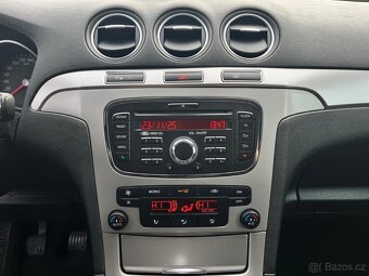 Ford S-MAX 2.0TDCi 103KW BEZ ADBLUE MANUÁL SENZORY SERVISKA - 16