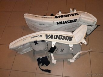 Brankářské betony Vaughn Veltus LT88 - 16
