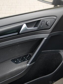 VW Golf GTE Plug-in 180kW DSG Nová baterie - 16