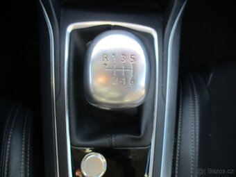 PEUGEOT 308 1,6HDi 88kw Allure EURO6 bez koroze 17 - 16