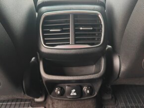 Hyundai Santa Fe - 16