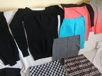 Prodám 54ks oblečení, převážně NOVÉ vel. S - 16