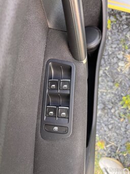 Volkswagen Golf Sportsvan, 1.4 TSI, 110 kW, NÍZKÉ KM - 16