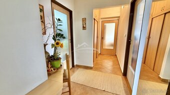 Velmi pěkný byt 3+1 po rekonstrukci v Telči – vhodné k inves - 16