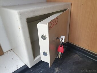 Obytný vůz Fiat Ducato - Burstner - 16