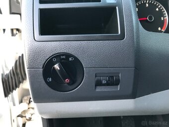 Volkswagen Transporter T5 Facelift R.V. 2011 2.0TDI 9MÍST - 16