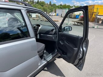 Suzuki Ignis, 1,3 4X4 69kW, SERVISKA - 16