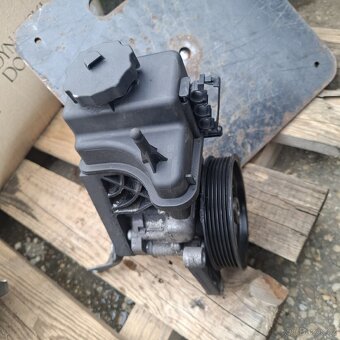 Mercedes díly 2015 - 16