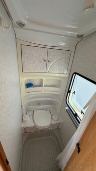 Karavan 460 Excelent - 16