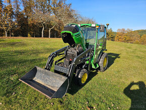 Malotraktor John Deere 2520 HST s čelním nakladačem - 16