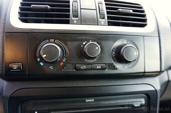 ŠKODA ROOMSTER 1,4 16V 63KW 2008 - 16