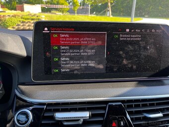 BMW 530xd, 2022, TOP STAV, pravidelný servis,webasto - 16